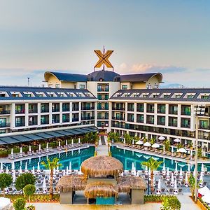 The X Belek